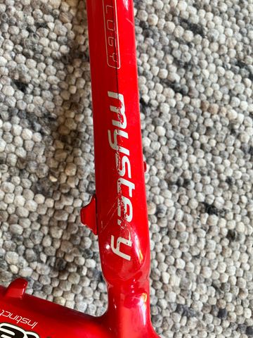 Kellys Nur Rahmenset Frameset 2021 Mountainbike usato, Rosso — immagine 7 di 9