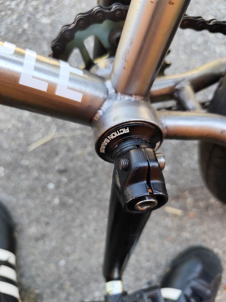Used Wethepeople Custom 2012 Urban, Light Gray — image 3 of 7