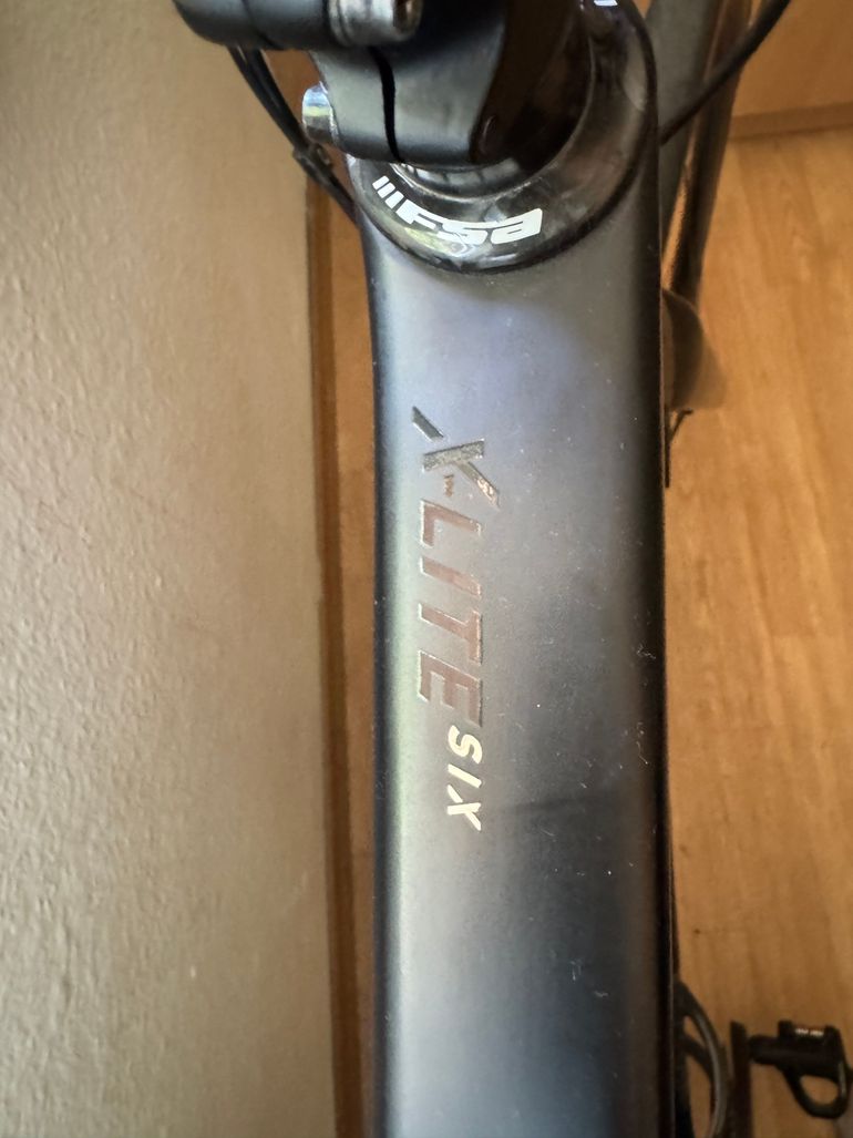 Used Rose XLITE 06 Ultegra Di2 2022 2022 Road & Gravel, Black — image 8 of 11