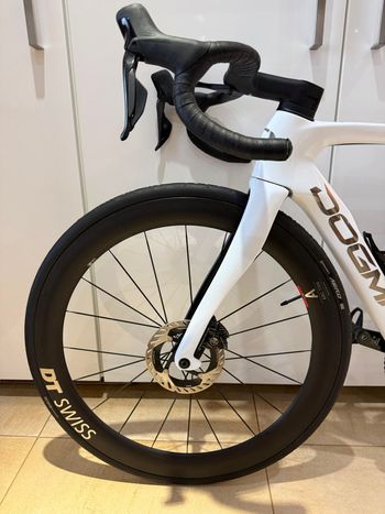 Used Pinarello DOGMA F DURA ACE Di2 2026 2026 Road & Gravel, White — image 10 of 15