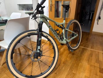 Gebrauchtes Orbea OIZ M30 2022 2022 Mountainbike, Grün — Bild 12 von 21