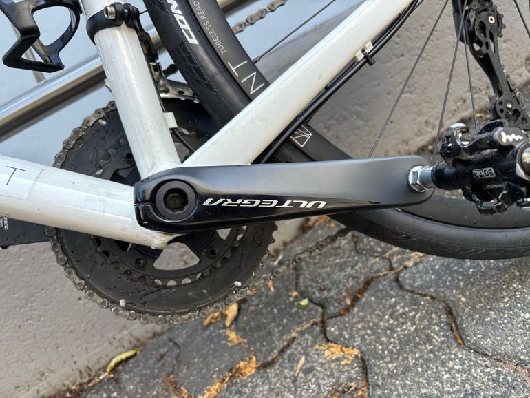 Used Radon R1 Disc 105 Shimano 105 2025 Road & Gravel, White — image 10 of 12