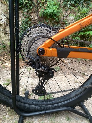 Käytetty Orbea OCCAM H20 LT 2023 2023 Mountainbike — kuva 2 / 20