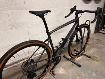 Použité Specialized Diverge 4 Expert - SRAM Rival XPLR 2026 2026 Road & Gravel — obrázek 8 z 11