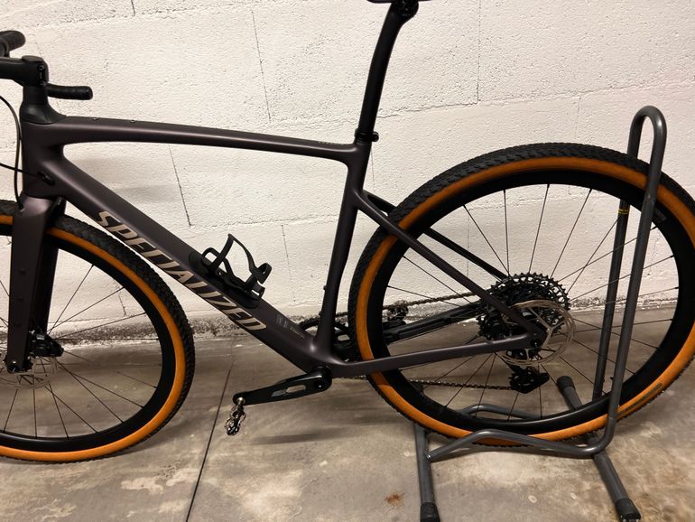 Použité Specialized Diverge 4 Expert - SRAM Rival XPLR 2026 2026 Road & Gravel — obrázek 2 z 11