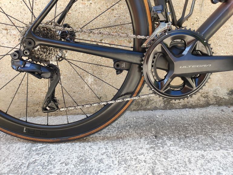 Giant TCR Advanced Pro Disc 0 Ultegra Di2 2022 2022 Road & Gravel de segunda mano, Negro — imagen 3 de 7
