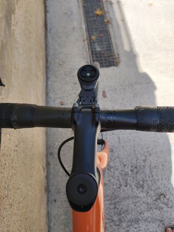 Giant TCR Advanced Pro Disc 0 Ultegra Di2 2022 2022 Road & Gravel de segunda mano, Negro — imagen 6 de 7