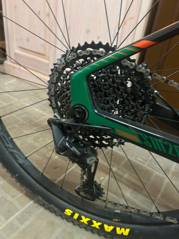 Použité Sants Custom Shimano Deore XT 2022 Mountainbike — obrázek 2 z 4