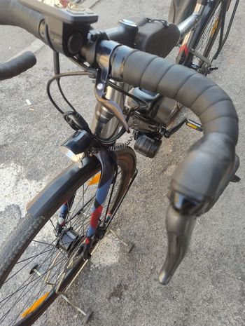 Bergamont Custom Shimano Claris 2024 Road & Gravel usato, Grigio chiaro — immagine 5 di 8