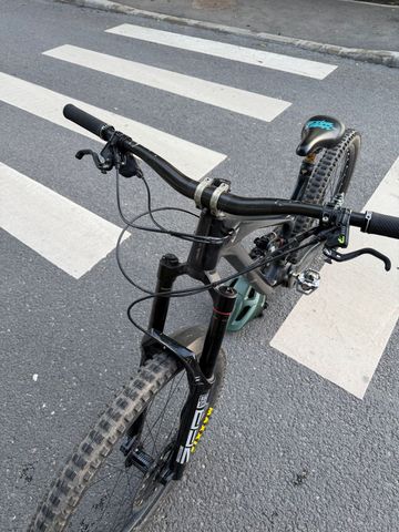 YT Custom Shimano SLX 2025 Mountainbike de segunda mano, Negro — imagen 2 de 5