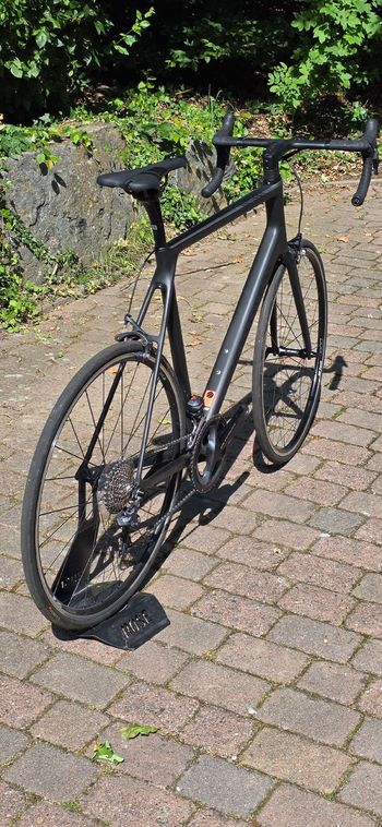 Gebrauchtes Canyon Ultimate CF SL 8.0 Di2 2019 2019 Road & Gravel, Schwarz — Bild 2 von 15