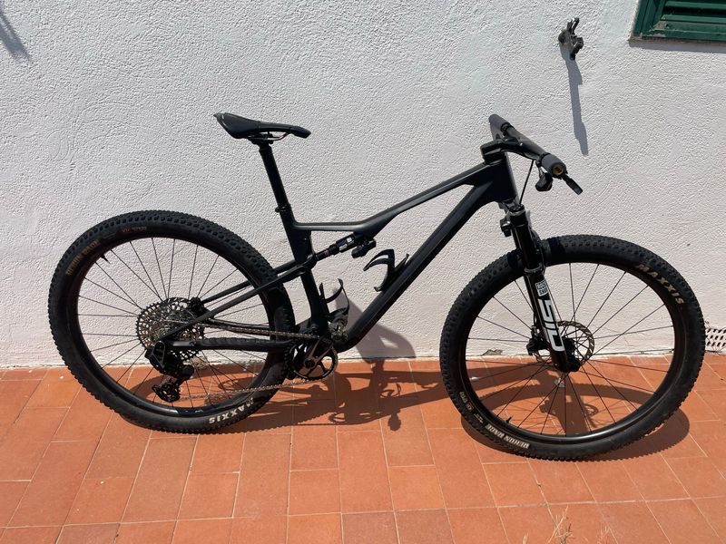 Used Orbea OIZ M-TEAM AXS 2025 2025 MTB