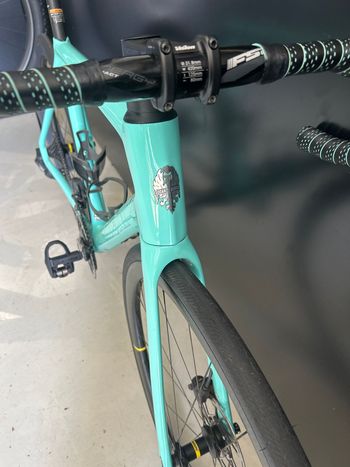 Używany Bianchi Specialissima - Red eTap AXS 2022 2022 Road & Gravel — zdjęcie 6 z 11