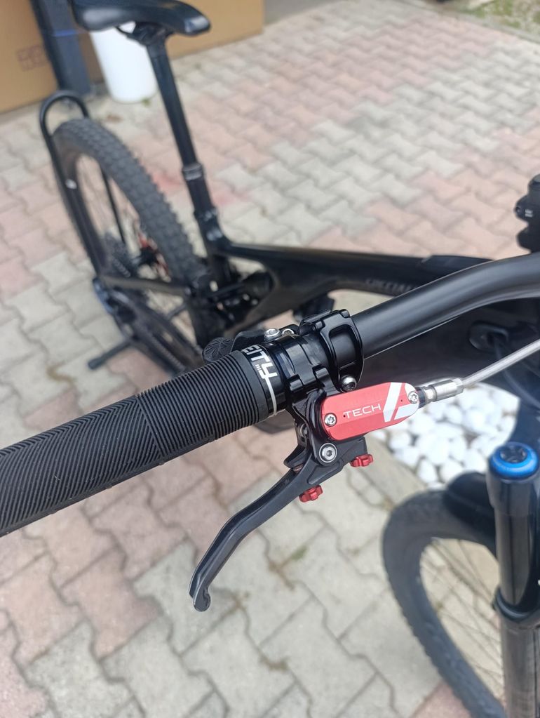 Used Specialized Turbo Levo Expert 2022 2022 Mountainbike, Black, 29, 27.5 — image 7 of 8