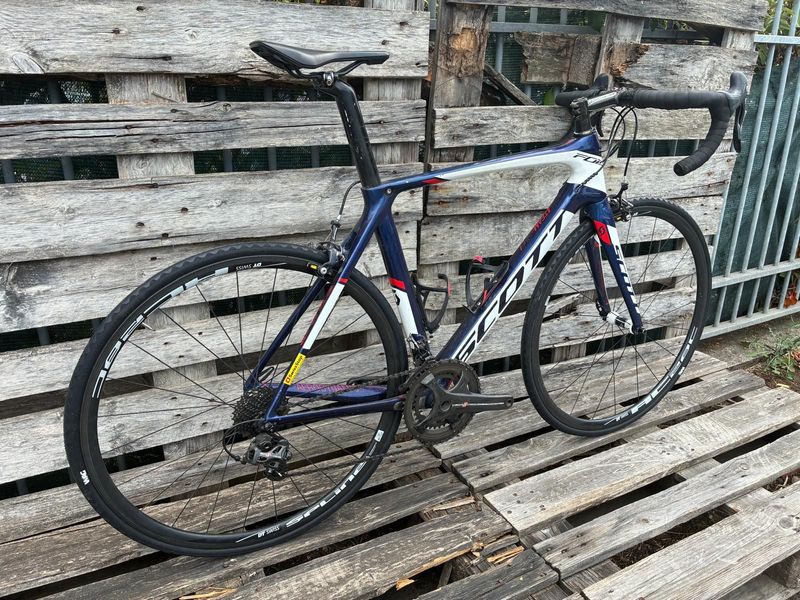 Used Scott Foil 10 2017 2017 Road & Gravel, Blue — image 7 of 10