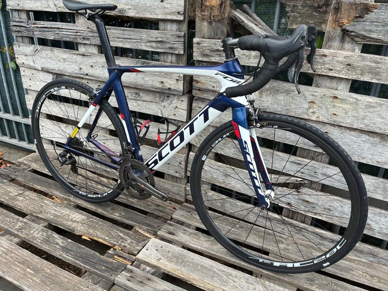 Used Scott Foil 10 2017 2017 Road & Gravel, Blue — image 6 of 10