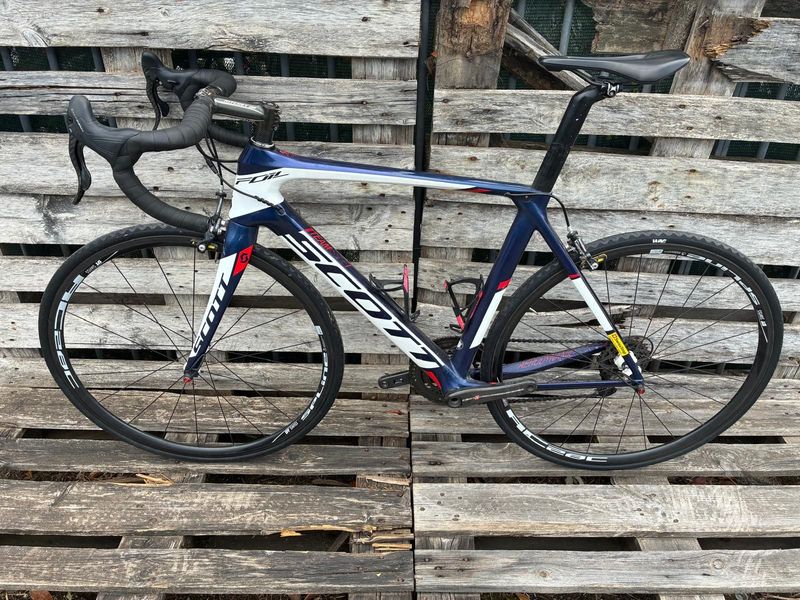 Used Scott Foil 10 2017 2017 Road & Gravel, Blue — image 3 of 10