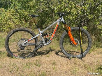 Used Pivot FIREBIRD Team XTR w/ Carbon Wheels 2023 2023 MTB