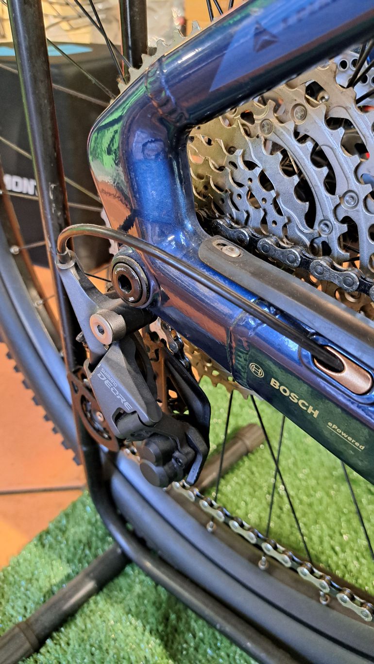 Bergamont E-Revox Premium Sport 2023 2023 Mountainbike de segunda mano, Azul — imagen 2 de 6