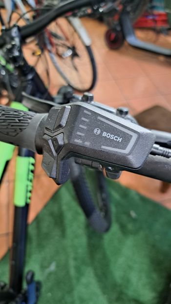 Bergamont E-Revox Premium Sport 2023 2023 Mountainbike de segunda mano, Azul — imagen 4 de 6