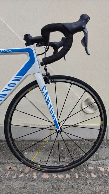 Tweedehands Canyon Ultimate Shimano Dura Ace Di2 2017 Road & Gravel — afbeelding 2 van 14