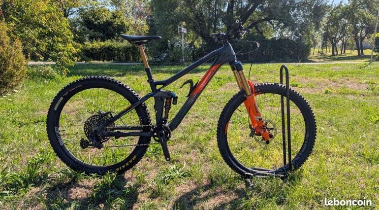 Used CUBE STEREO 140 HPC TM 27.5 2020 2020 Mountainbike, Black, 27.5 — image 1 of 7