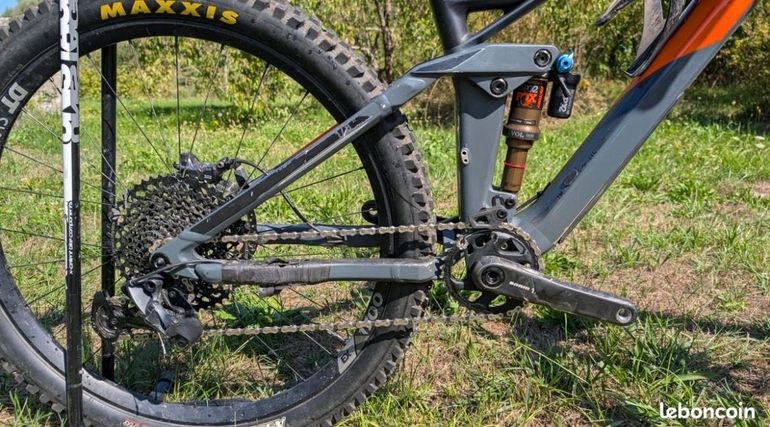 Used CUBE STEREO 140 HPC TM 27.5 2020 2020 Mountainbike, Black, 27.5 — image 3 of 7