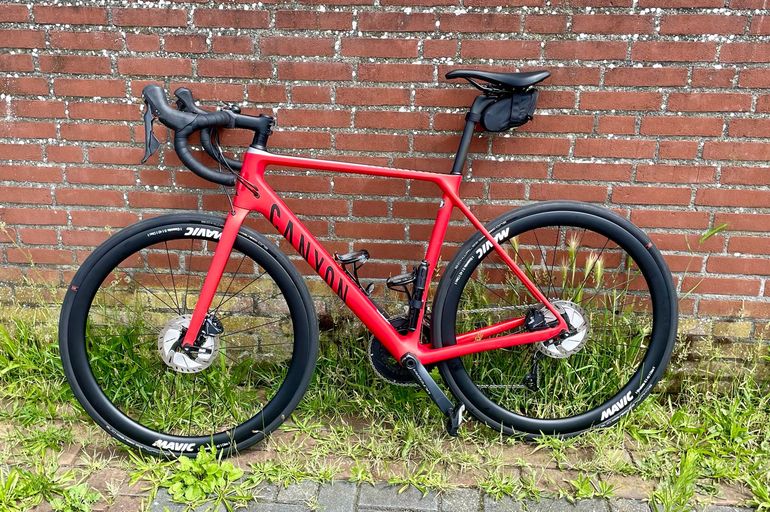 Used Canyon Endurace CF SL Disc 8.0 2020 2020 Road & Gravel, Red — image 1 of 3