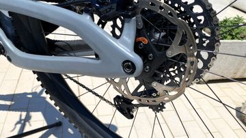 Używany Bold Linkin 135 Pro 2024 2024 Mountainbike — zdjęcie 20 z 27