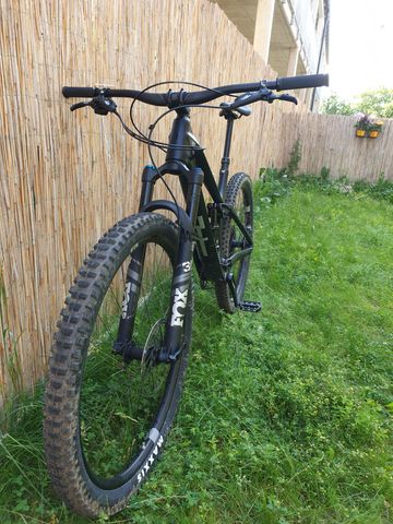 Used YT Industries Izzo CORE 2 29 2023 2023 Mountainbike, Black, 29 — image 4 of 9