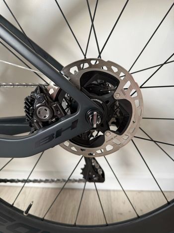 BH AEROLIGHT 8.0 2023 2023 Road & Gravel d'occasion — image 5 sur 12