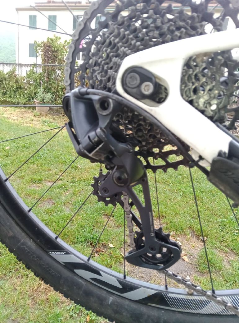 Gebrauchtes Focus Custom SRAM GX 2020 Mountainbike, Schwarz — Bild 2 von 7