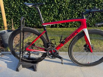 Used Specialized Men's S-Works Tarmac Disc 2019 2019 Road & Gravel, Red — image 3 of 7