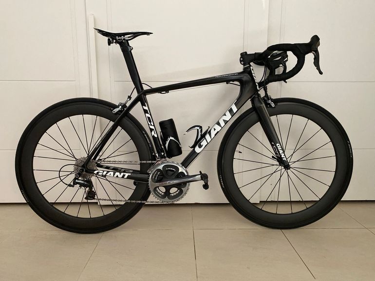 Używany Giant TCR Advanced SL 1 2011 2011 Road & Gravel — zdjęcie 1 z 5
