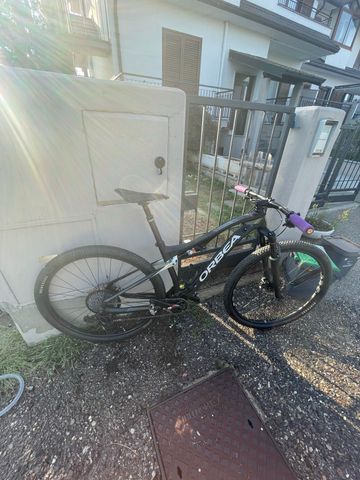 Tweedehands Orbea OIZ M30 2018 2018 Mountainbike — afbeelding 2 van 3