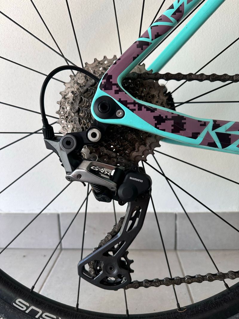 Used Guerciotti Custom Shimano GRX 2025 Road & Gravel, Light Gray — image 7 of 7