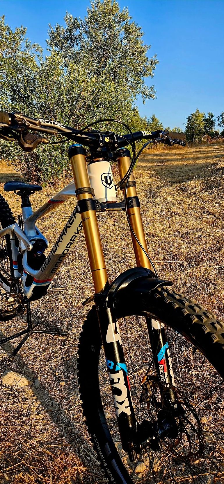 Gebrauchtes Mondraker Summum Shimano Saint 2024 Mountainbike, Weiß — Bild 7 von 22