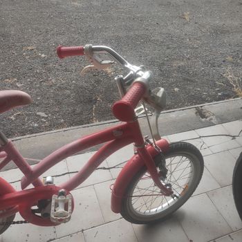 Used Hello kitty Custom Youth, White — image 4 of 4