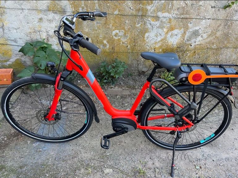 Lapierre OVERVOLT URBAN 400 RED 47 2018 Urban de segunda mano, Naranja — imagen 1 de 4
