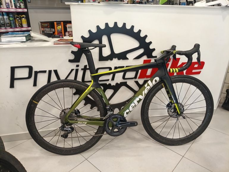 Použité Cervélo S5 Ultegra Di2 Disc 2019 2019 Road & Gravel — obrázek 2 z 22