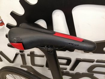 Použité Cervélo S5 Ultegra Di2 Disc 2019 2019 Road & Gravel — obrázek 21 z 22