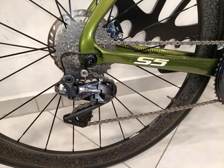 Použité Cervélo S5 Ultegra Di2 Disc 2019 2019 Road & Gravel — obrázek 6 z 22