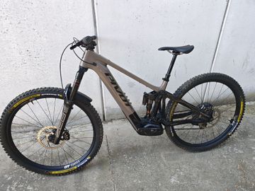 Pivot Shuttle Am Pro 2025 2025 Mountainbike d'occasion — image 42 sur 53