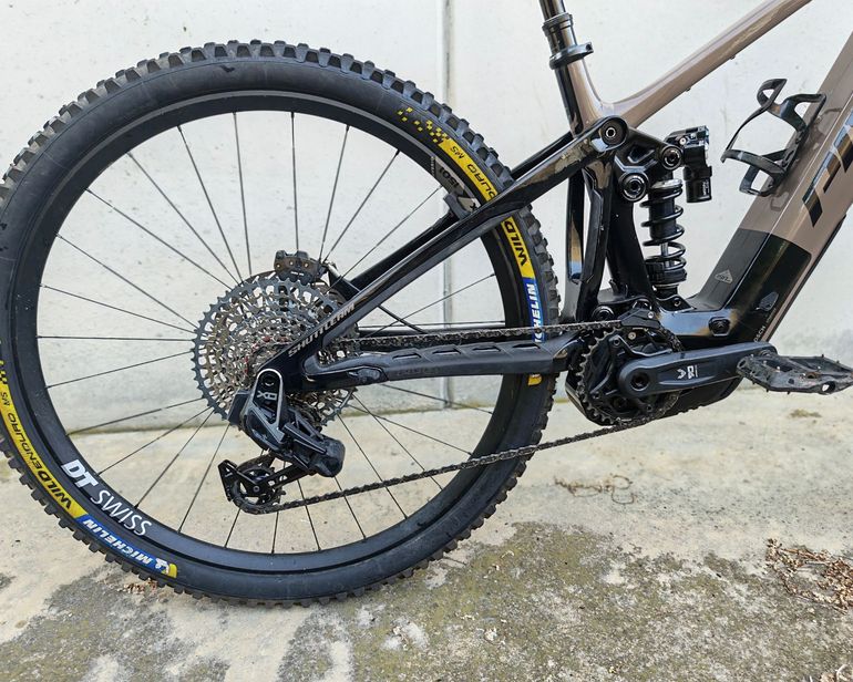 Używany Pivot Shuttle Am Pro 2025 2025 Mountainbike — zdjęcie 3 z 10
