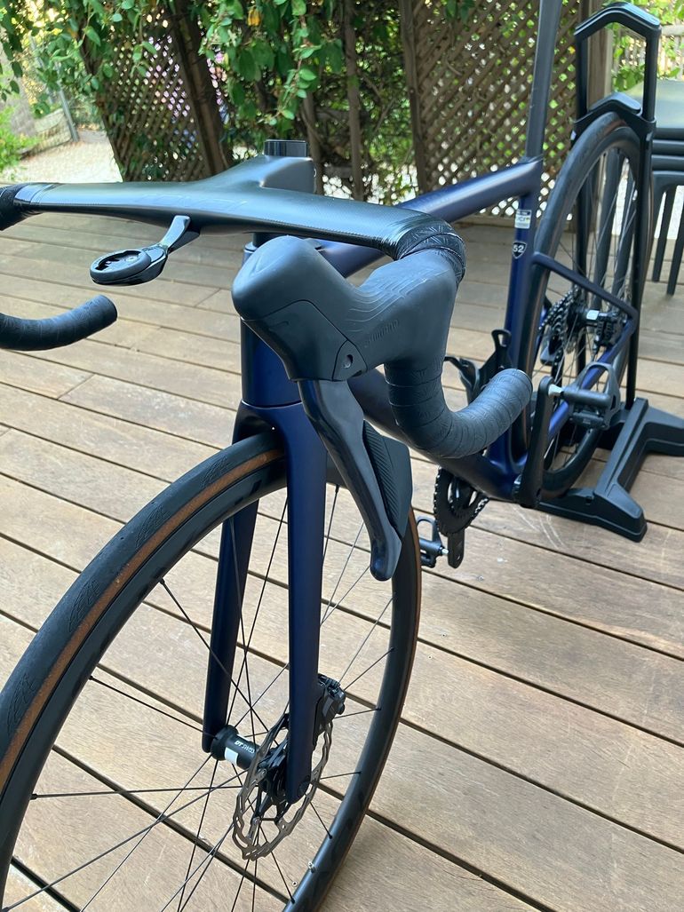 Used Specialized Tarmac Shimano Ultegra Di2 2024 Road & Gravel, Blue — image 2 of 12