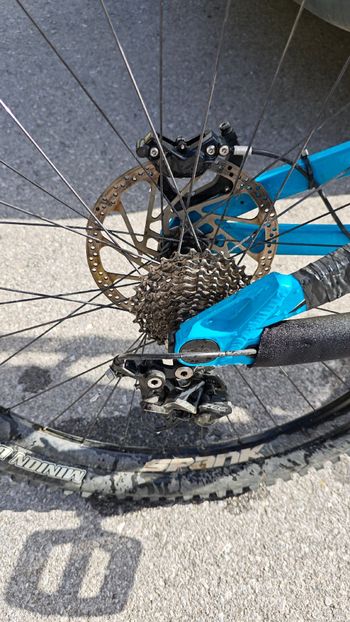 Gebrauchtes Transition Tr500 Shimano Saint 2016 Mountainbike, Blau — Bild 8 von 10