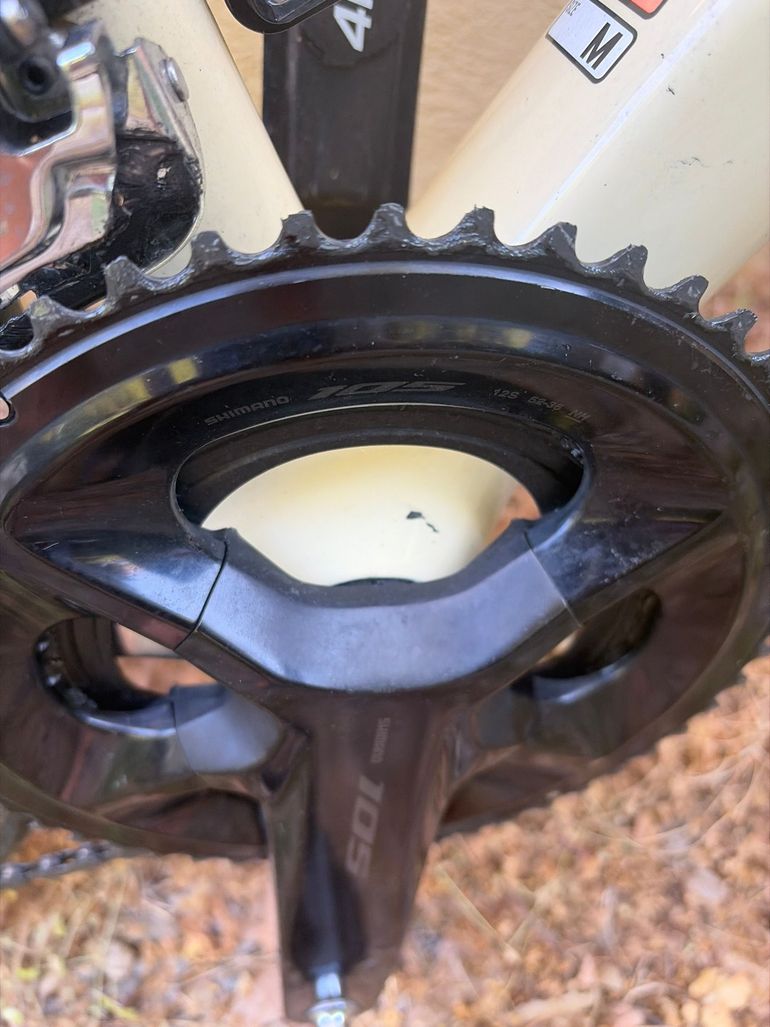 Used Canyon Ultimate CF SL 7 Di2 Aero 2024 2024 Road & Gravel, Black — image 12 of 12
