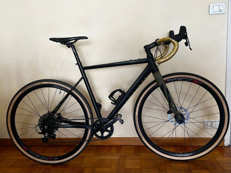 Použité Guerciotti Greto Disc GRX 2022 2022 Road & Gravel — obrázek 1 z 14
