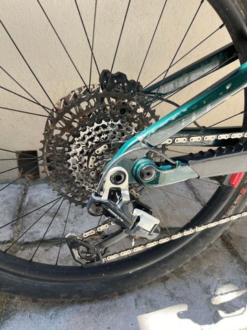 Used Santa Cruz Vala 90 2026 2026 Mountainbike, Green, 29, 27.5 — image 3 of 4