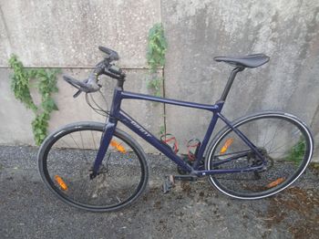 Käytetty Giant FastRoad SL 2 2020 2020 Urban & Touring